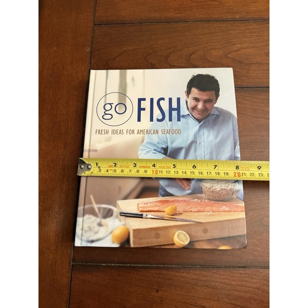 Go Fish : Fresh Ideas for American Seafood by Andrew Friedman and Laurent Touron